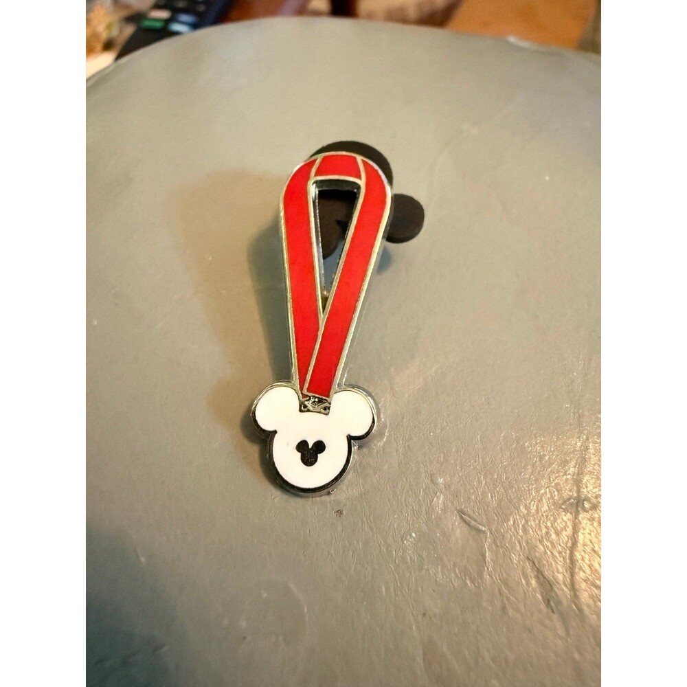 2010 Walt Disney World Hidden Mickey Lanyard Series - Red Lanyard
